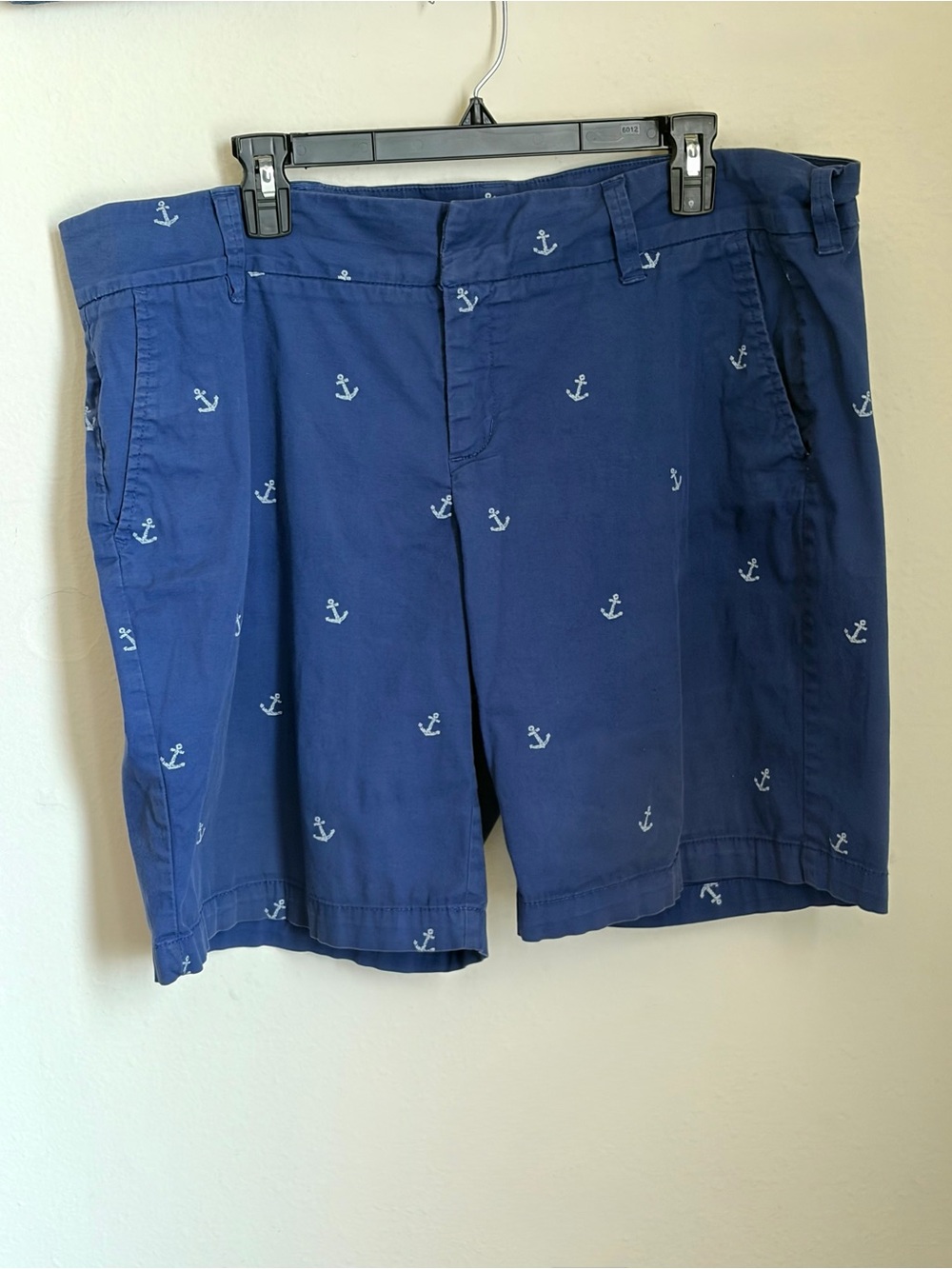 G.H. Bass & Co. Navy Blue Anchor Embroidered Chino Shorts Size 16